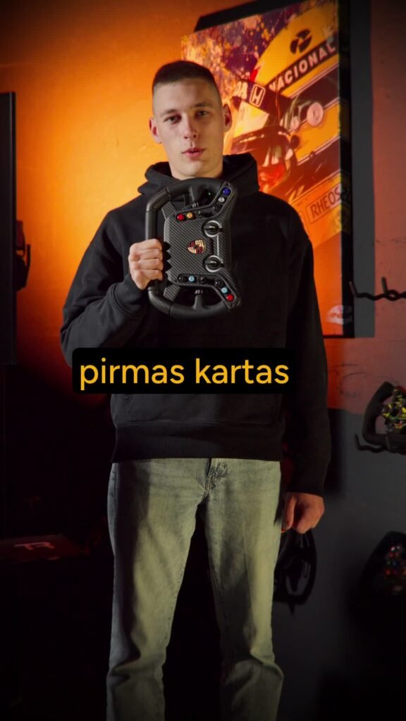 Pirmas kartas simuliatoriuje. Paskutinis ramus ratas. 🏎️ 📍 Medekšinės g. 28A 🎟️ srb.lt